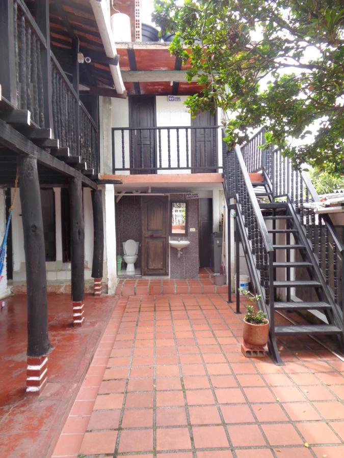 Hostal Loco Locombia San Agustín Exteriör bild